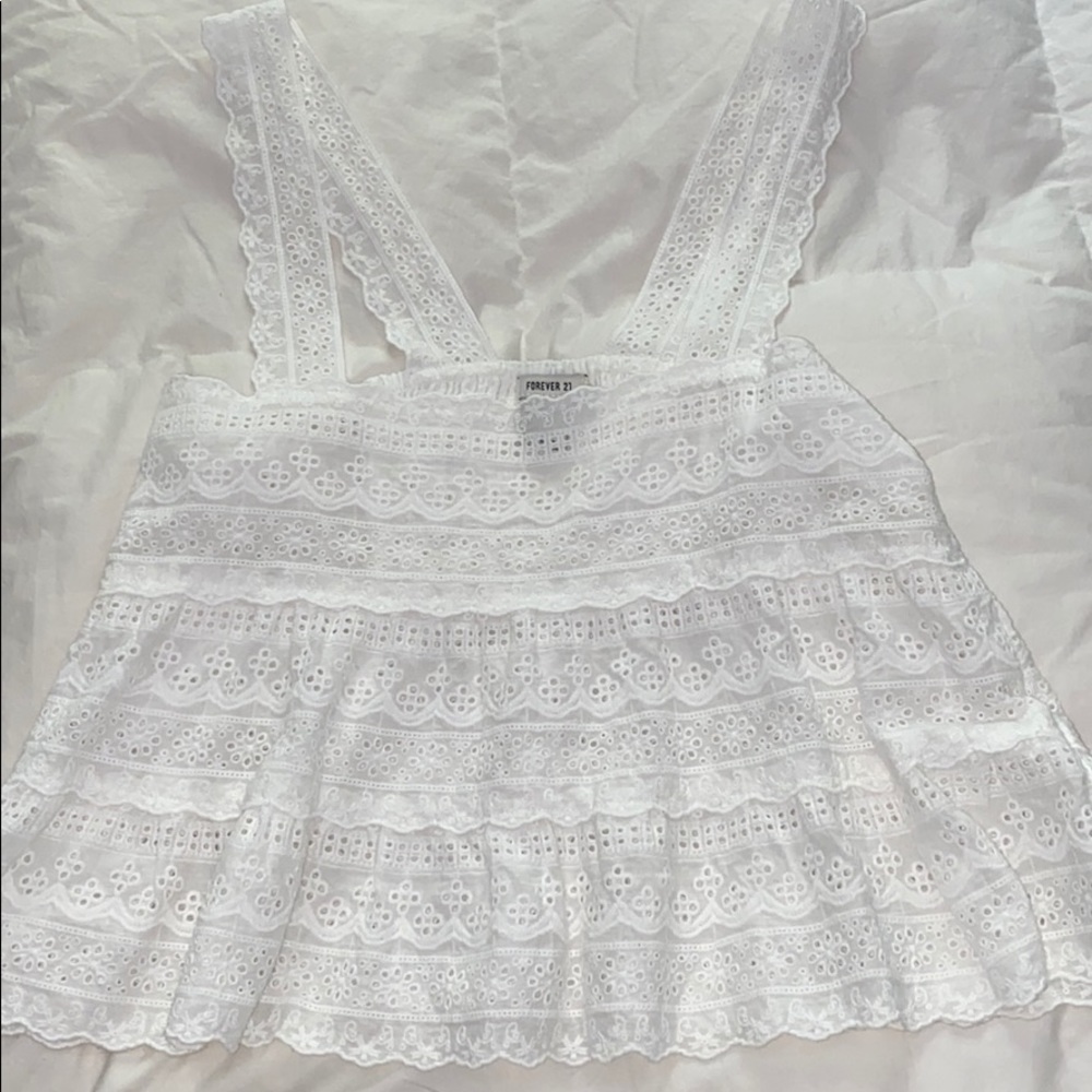 White lace tank top